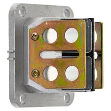 Lengueta Torque Valvula Carburador Yamaha DT125K DT175K REFERENCIA 10V-13610-01